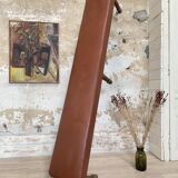 Bistro bench in imitation leather.