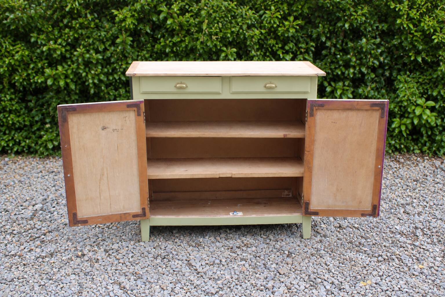 Renovated old Parisian buffet – Clay Green Envie & wooden top – 99 cm