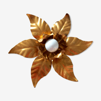 Applique ou plafonnier en métal doré fleur vintage