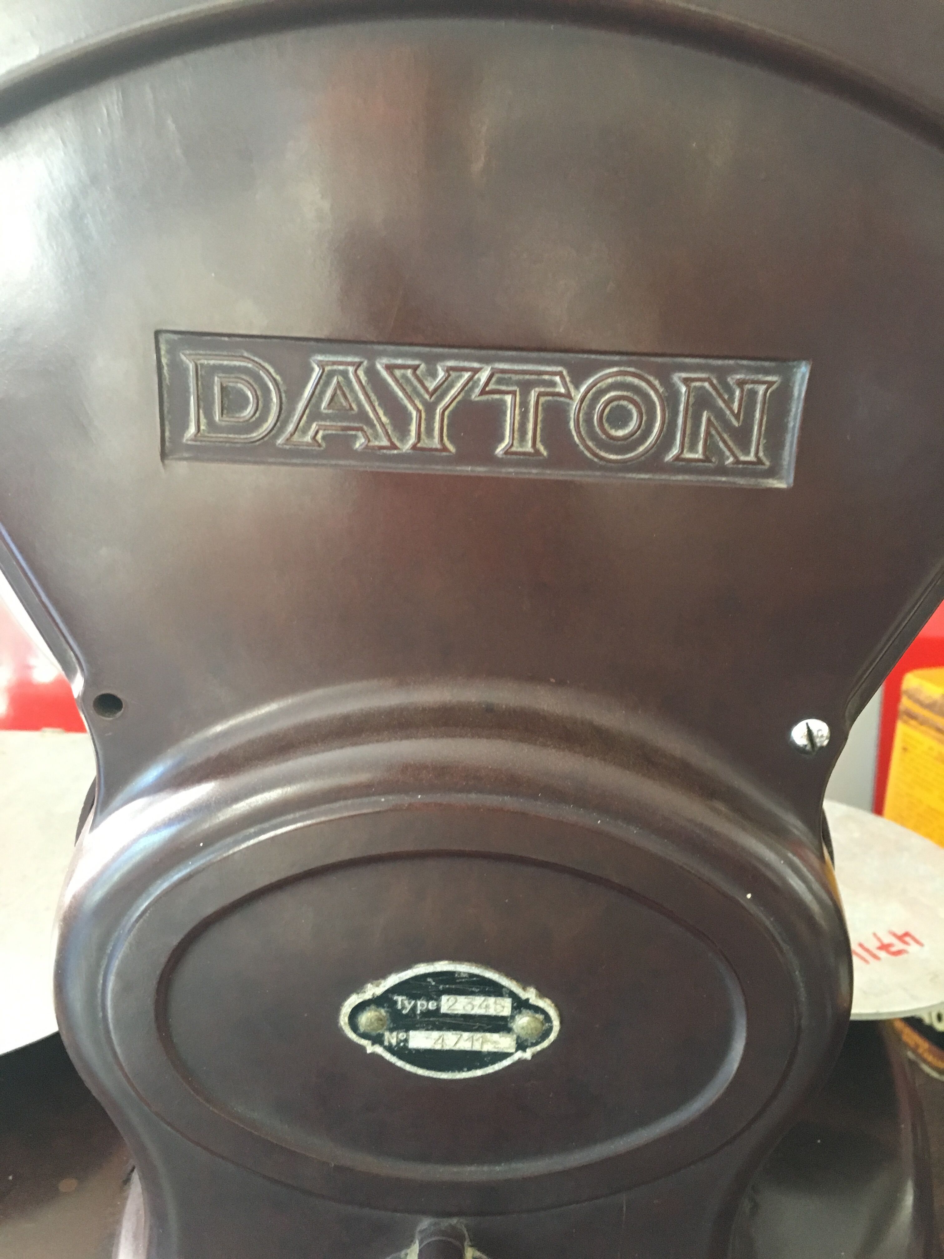 Balance TESTUT DAYTON bakelite