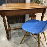 Bureau 1 tiroir en bois massif chêne pieds tournés et sculptés 89x62cm