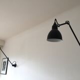 Applies bold edition DCW