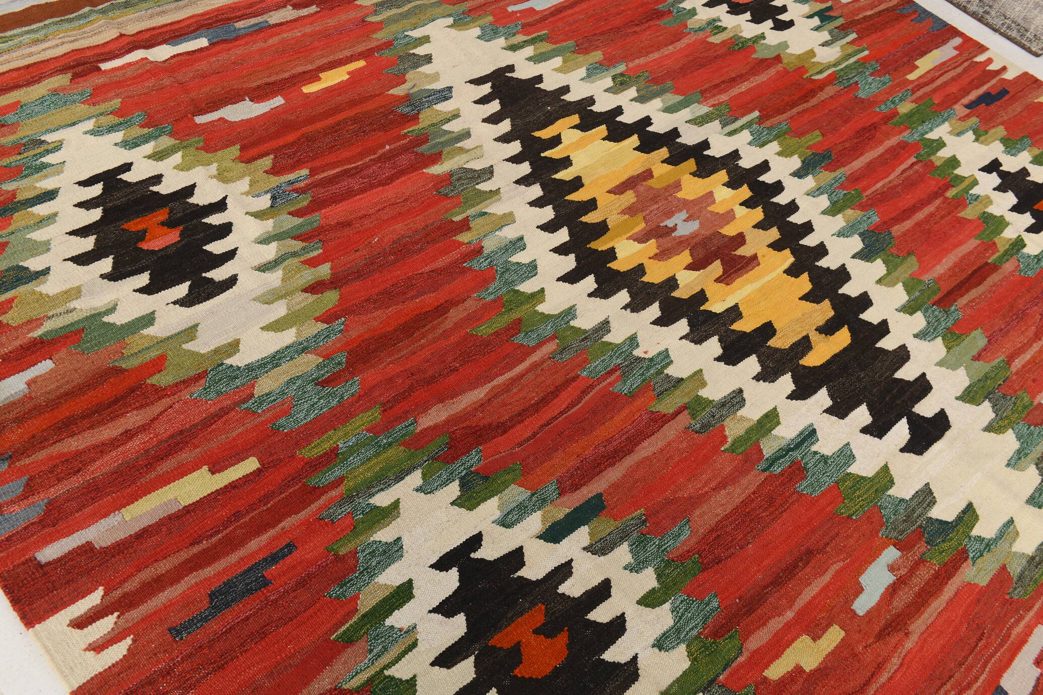 9x12 Kilim Red Green Oversize Vintage Kilim Rug, 275x370Cm