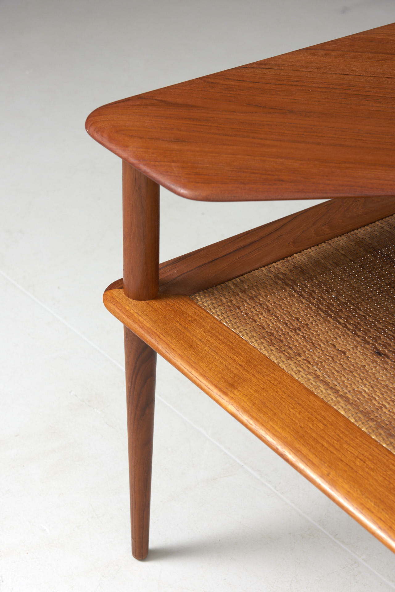 Minerva corner table by  Peter Hvidt & Orla Mølgaard-Nielsen for France & Søn, Denmark 1950’s