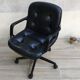 Comforto leather armchair by Mobilier international