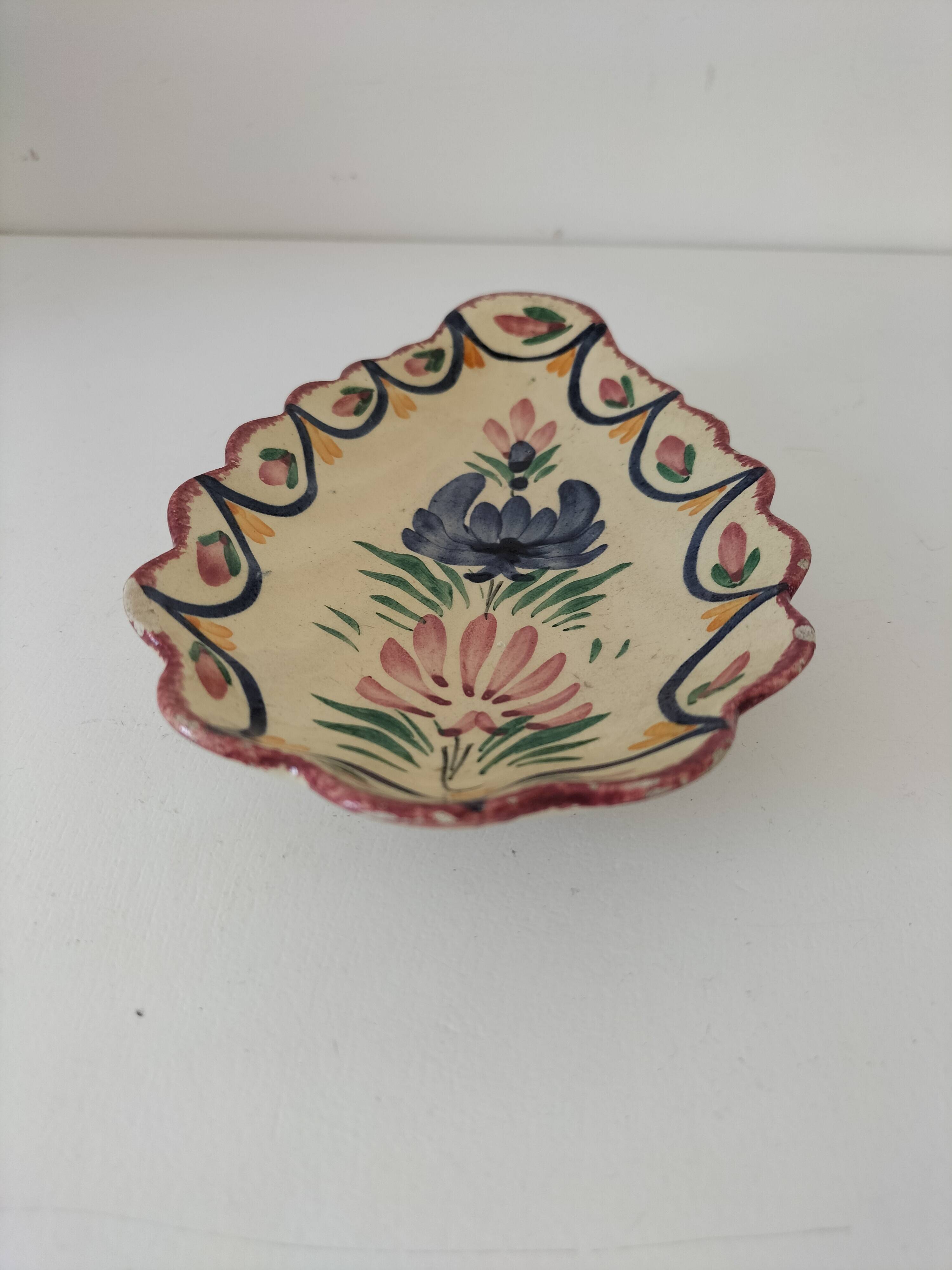 Vintage HB Quimper shell butter dish