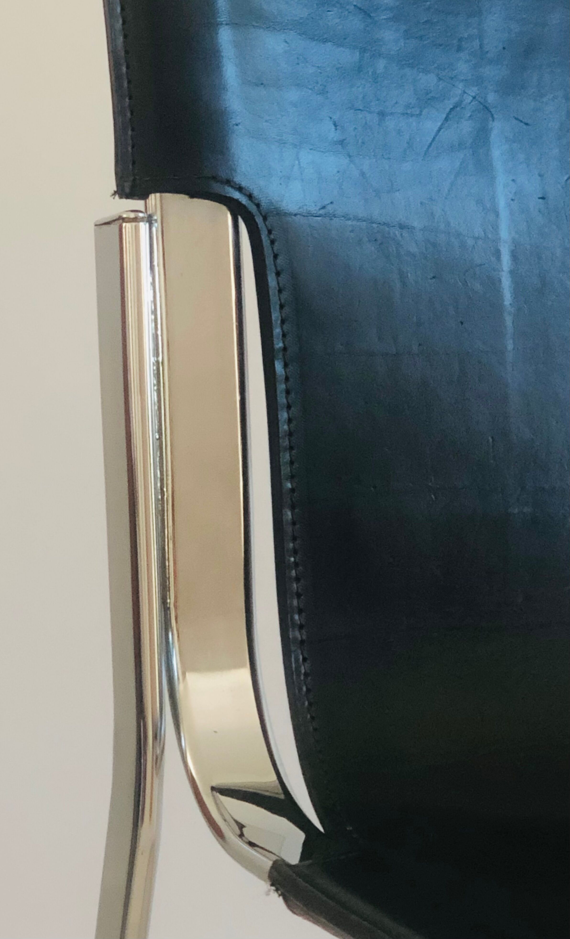 Black leather chair editions Cidue, Italy 70s