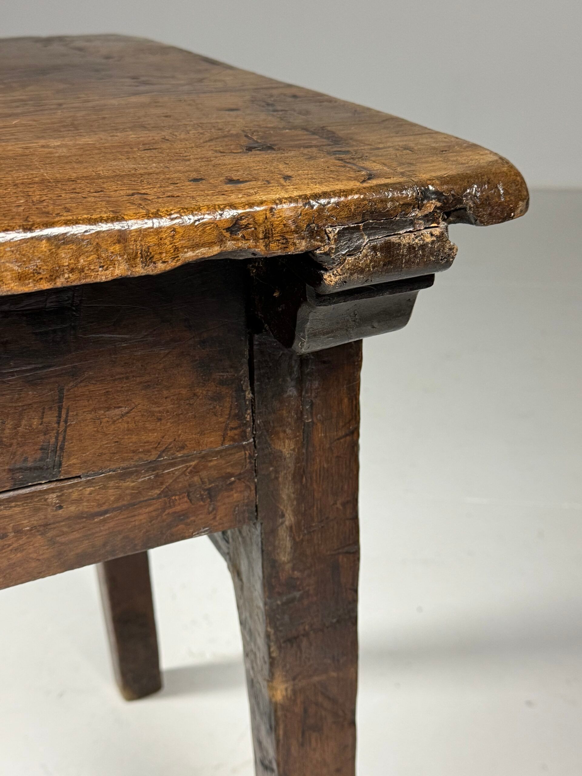 Spanish table 18th century