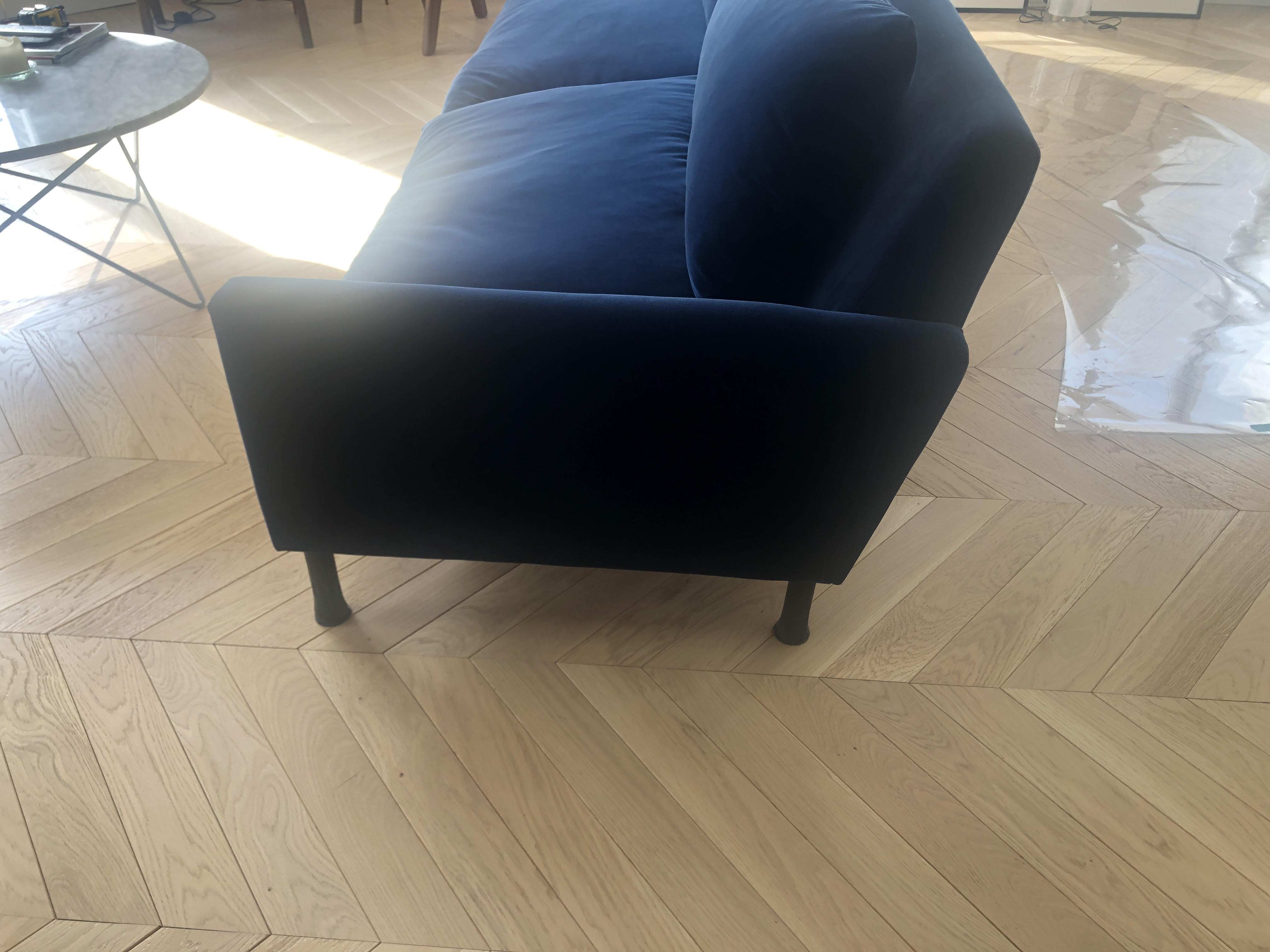 Caravan king blue velvet sofa - dedar fabric