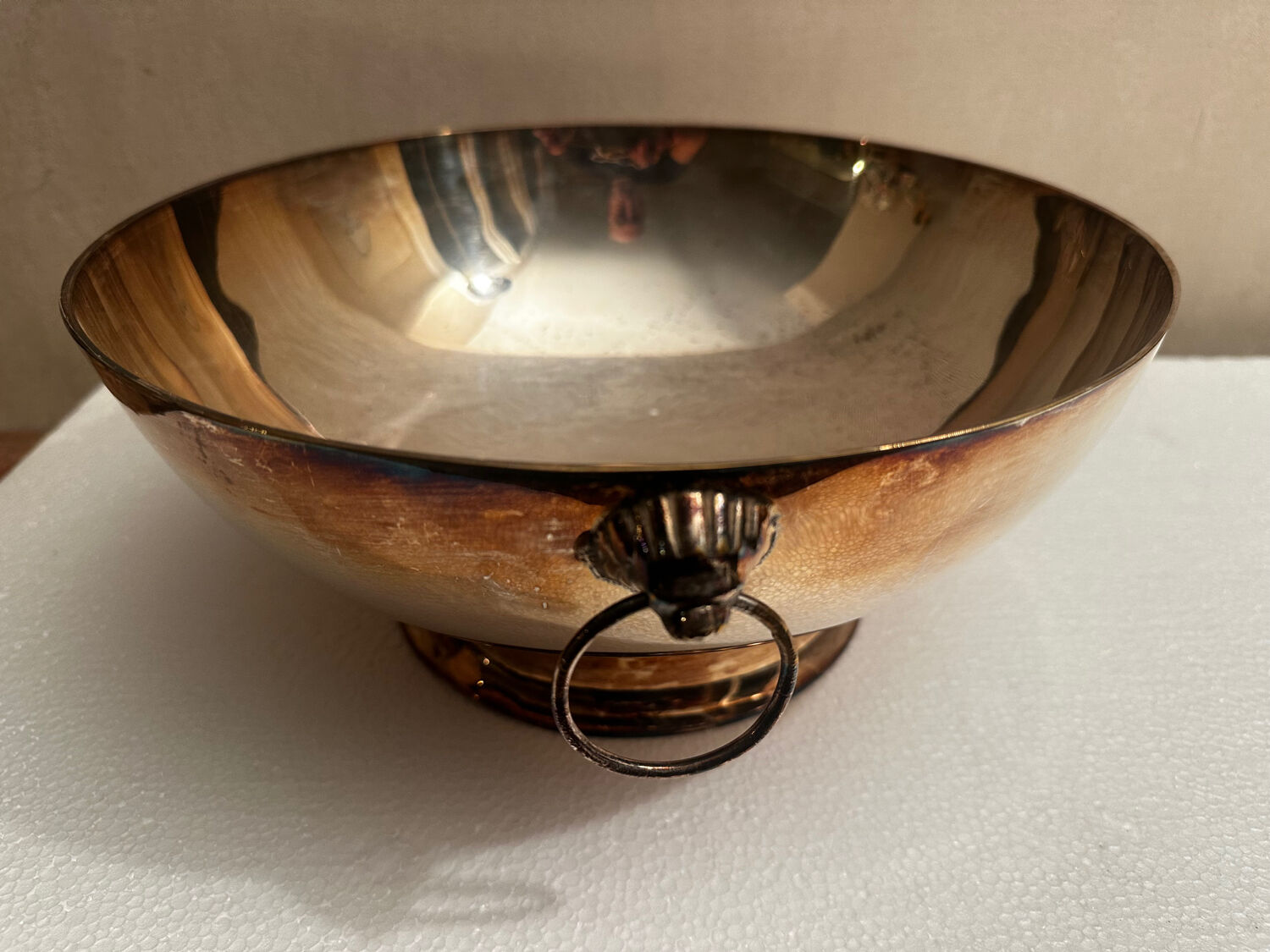 Large silver-plated metal centrepiece – handles in the shape of heads of a hare