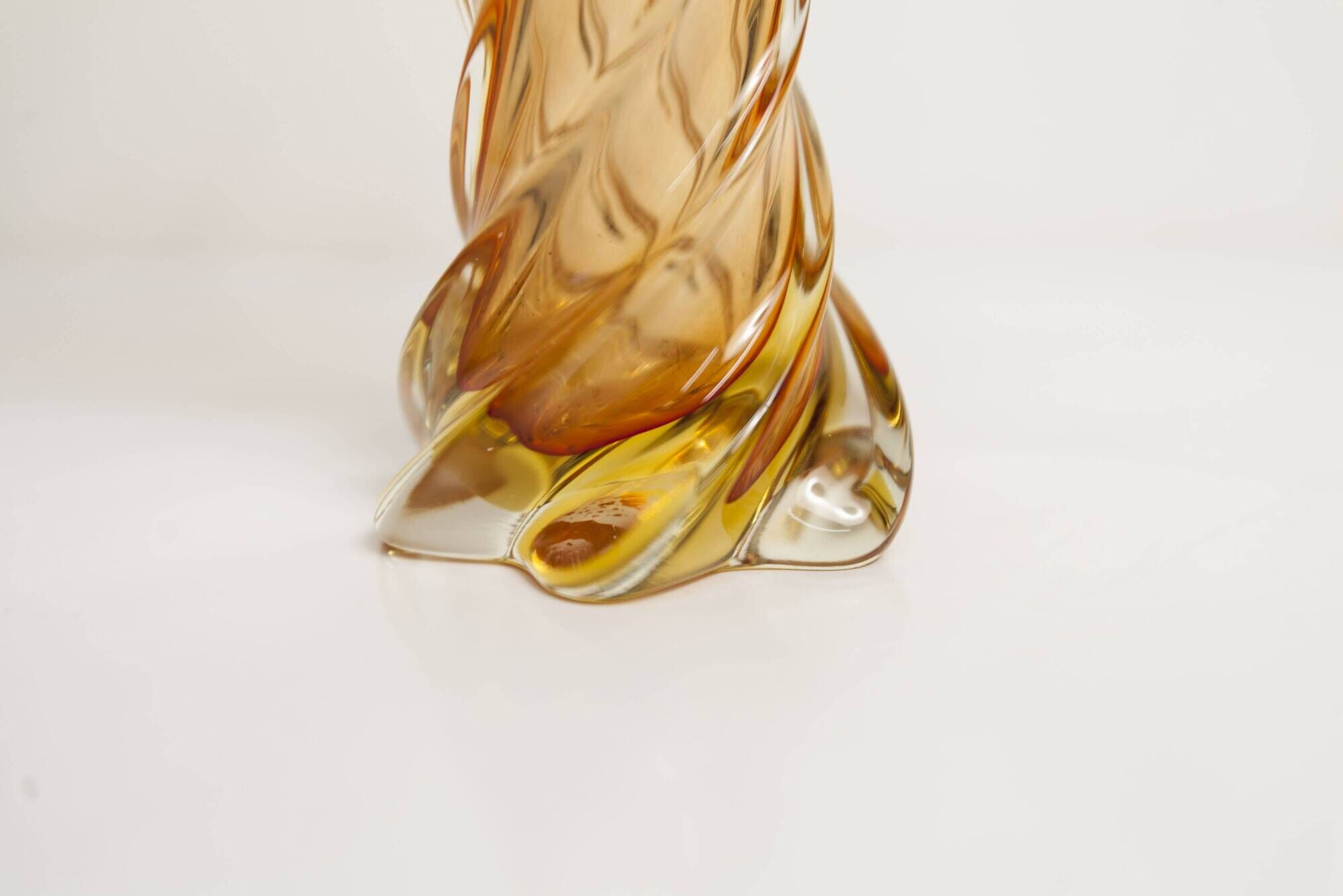 Murano glass vase by Fratelli Toso signed Murano orange and red