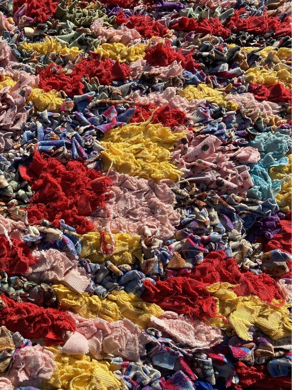 Carpet berbere boucherouite vintage 115×180 cm