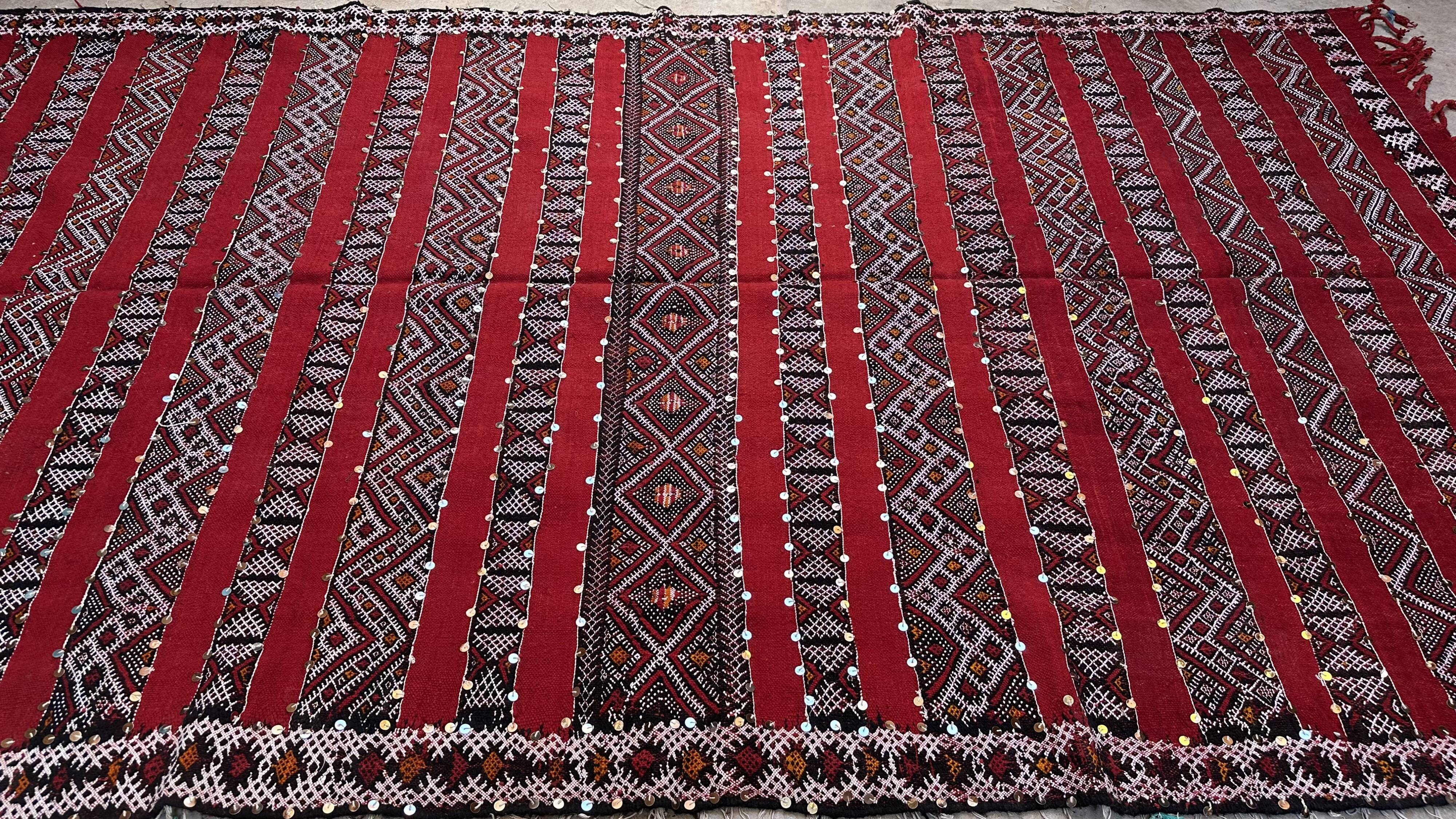 Moroccan Kilim Zemmour Rug - 302 x 173 cm