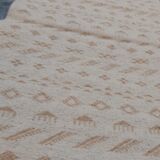 Tapis descente de lit  blanc et marron 122x62cm
