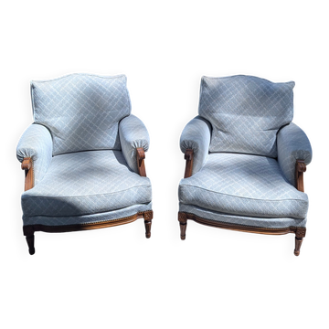 Paire de grands fauteuils Bergère style Louis XVI
