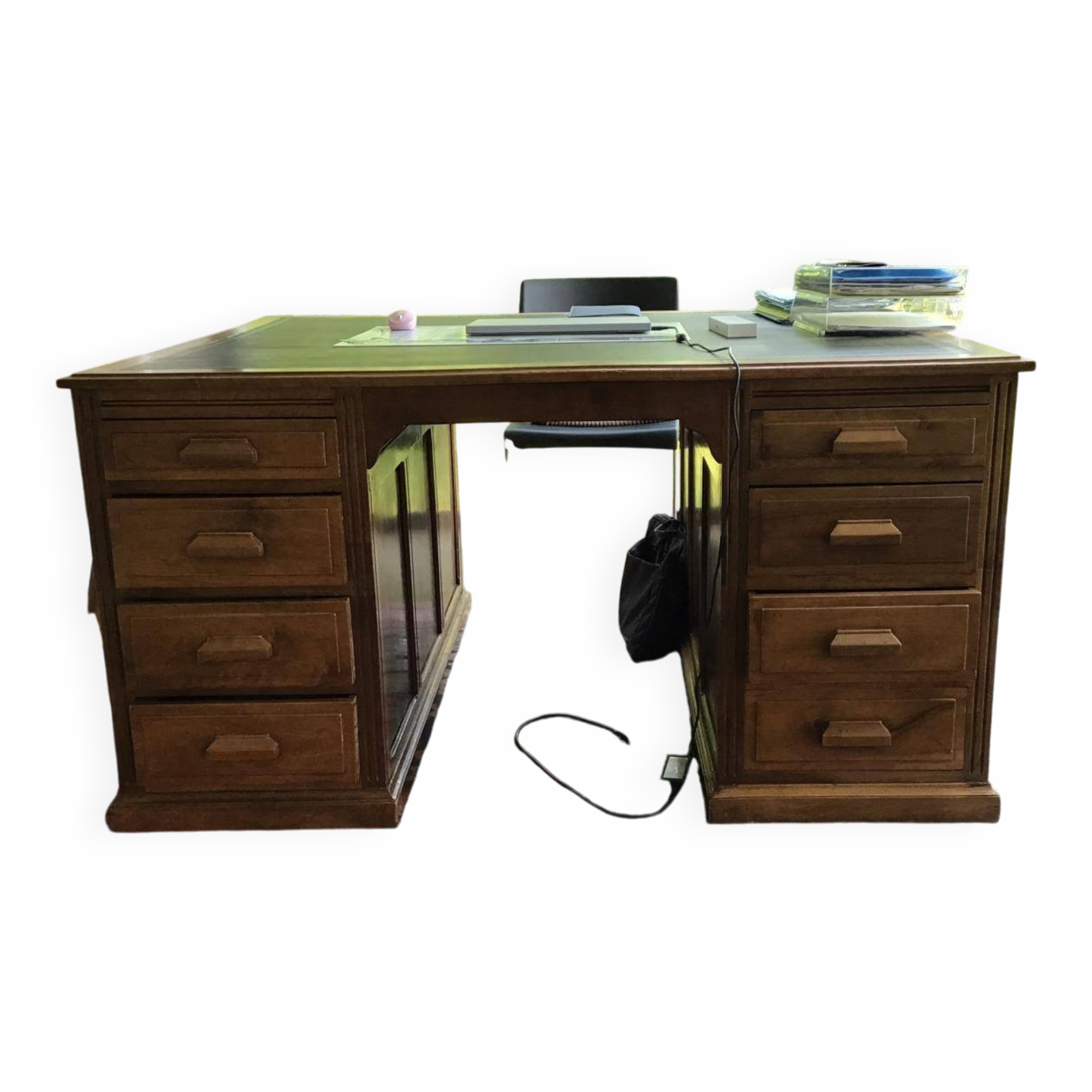 Large desk with a double finish on the banks of the Seine 20 years ago.