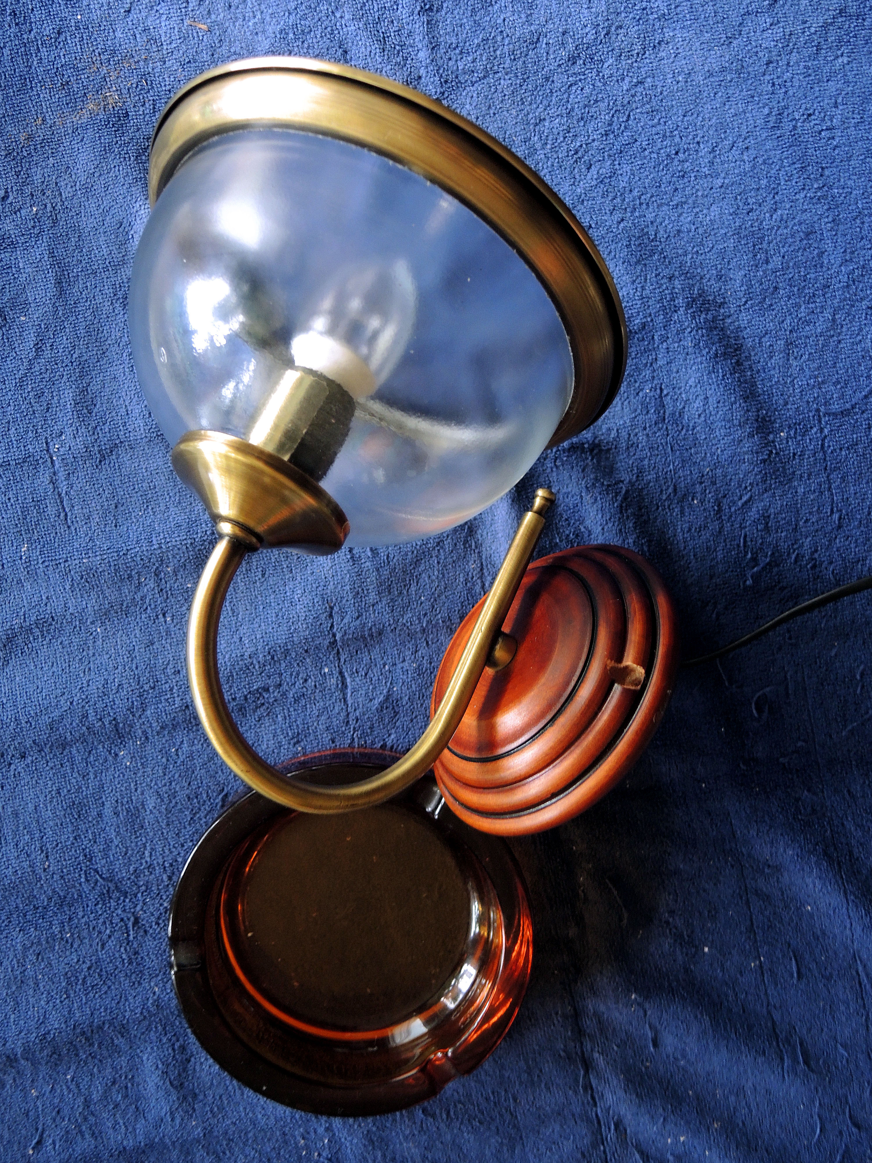 Glass sconce brass gold