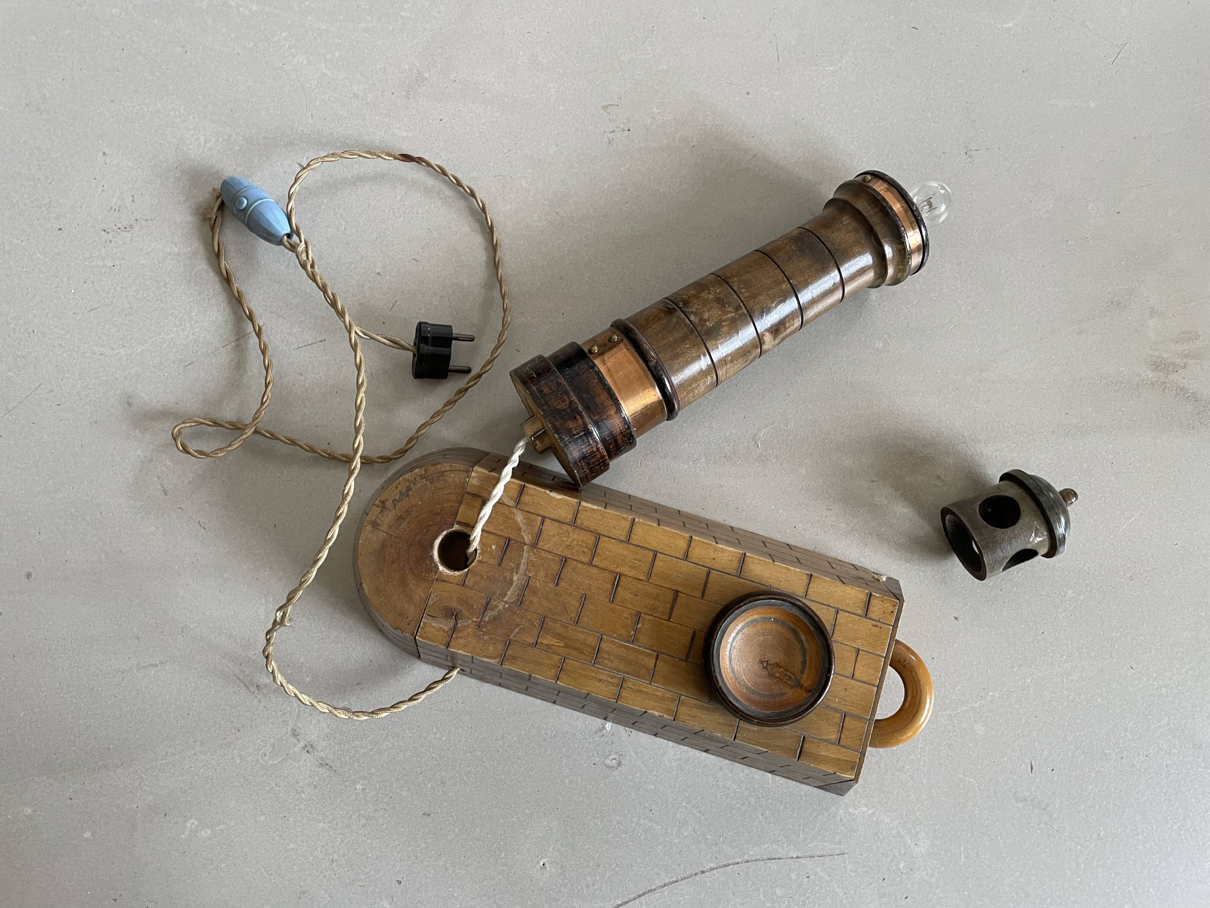 Souvenir lighthouse lamp from Calais in wood