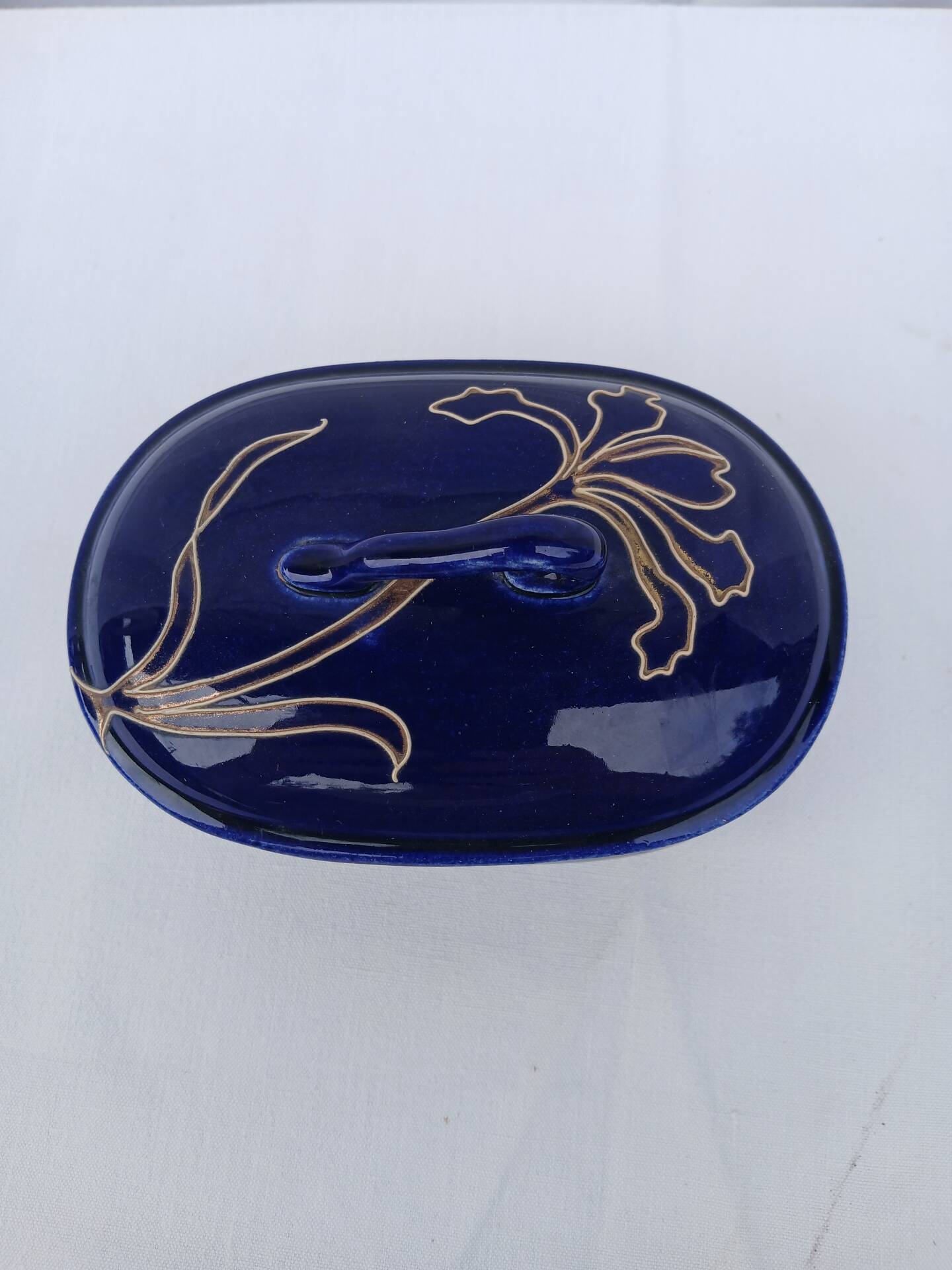 Vintage Art Deco ceramic sweet jar