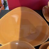 Set of orange rust table service from the 70s