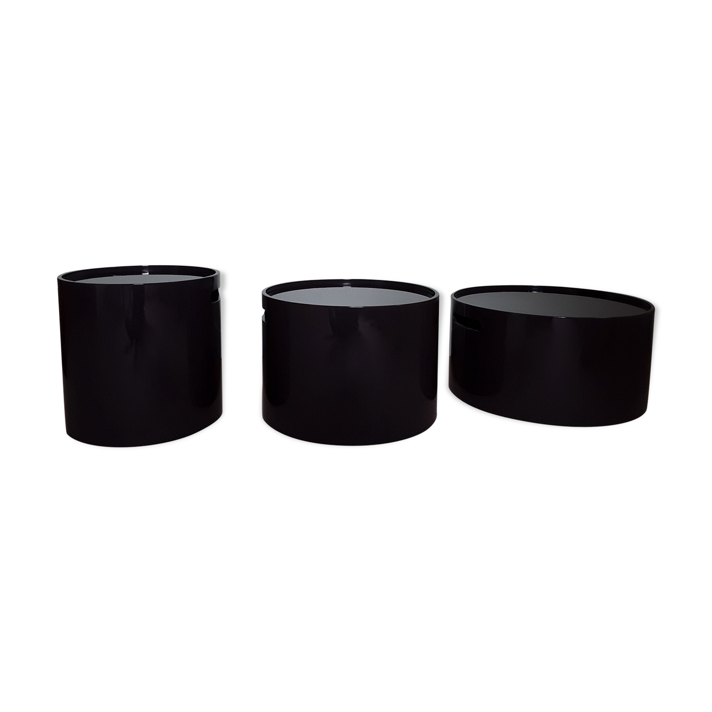 Set of 3 wooden pull-out coffee tables in dark brown lacquered finish