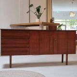 Buffet du milieu du siècle