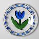 Kosta Boda Tulip Glass Plate: Ulrica Hydman Vallien, Swedish Design
