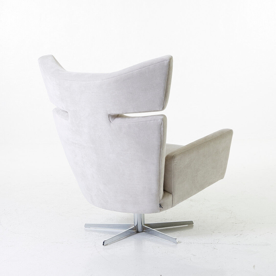 Eduardo Eichholtz swivel armchair
