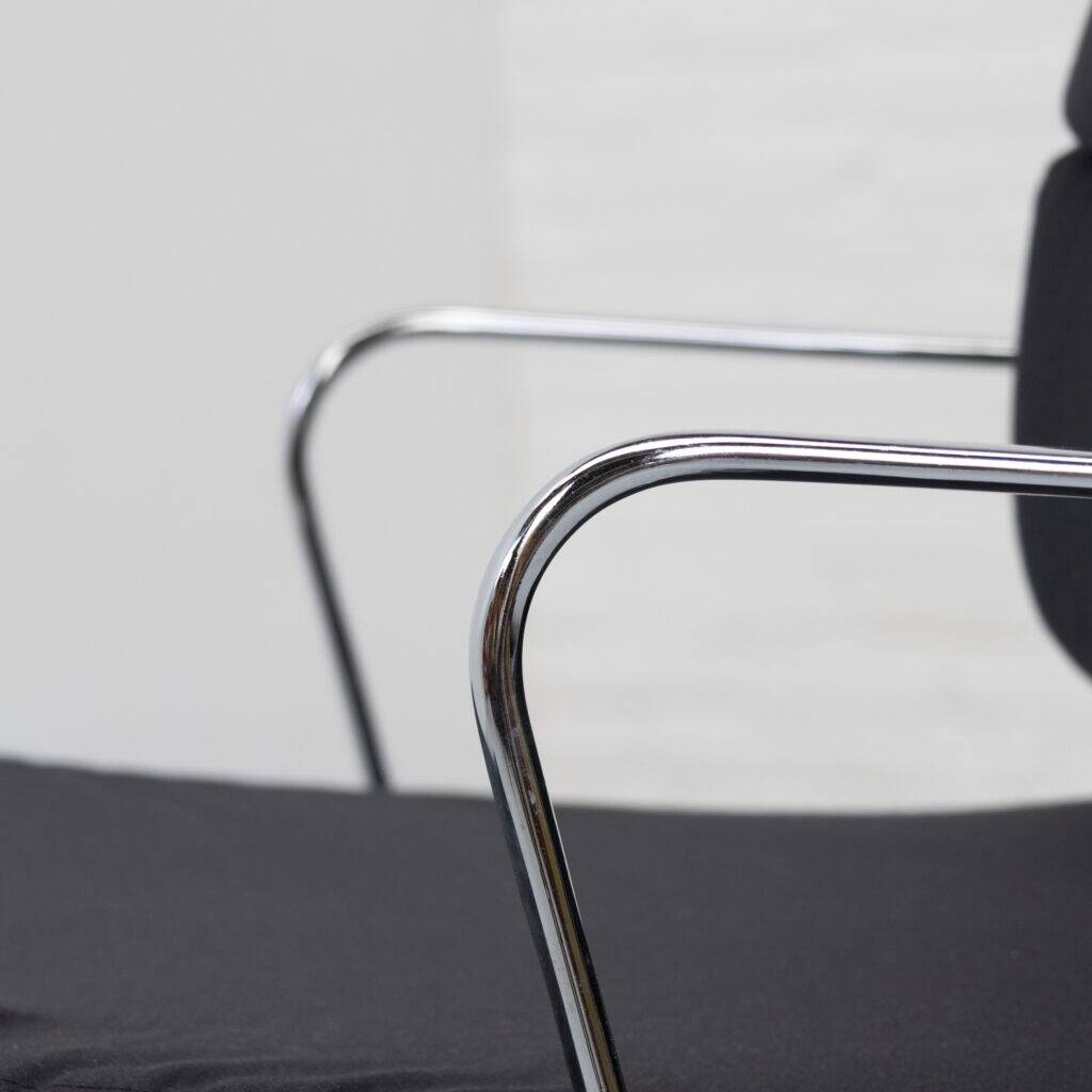 Eames EA208 Soft Pad Chair Herman Miller 1970s