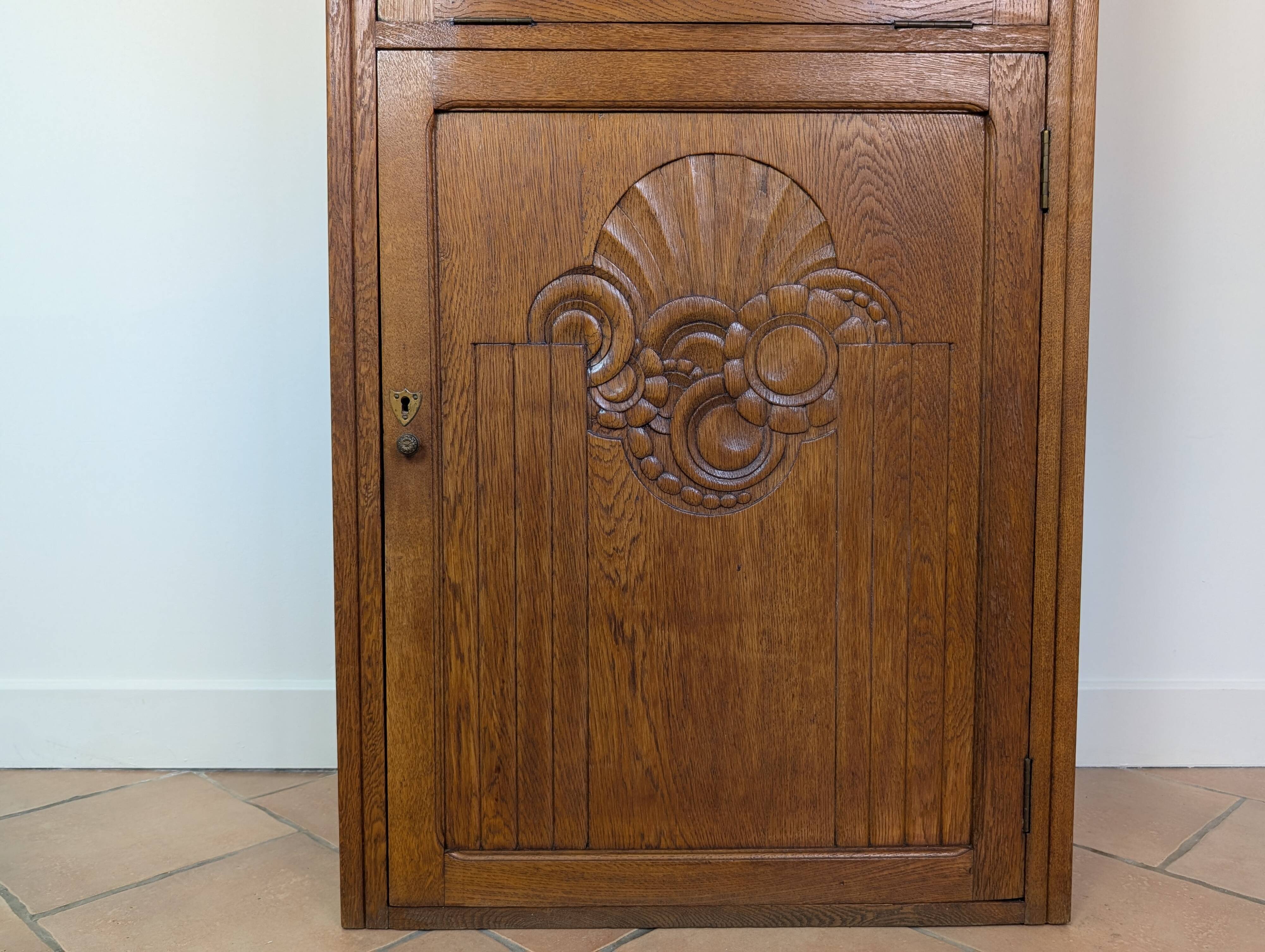 Art Deco furniture