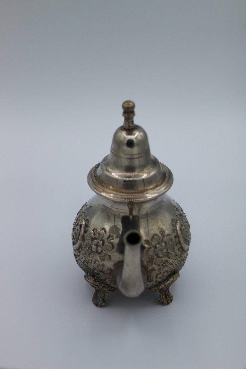 Vintage arabic high quality Authentic handmade nickelplated moroccan copper teapot pewter, arabic oriental design