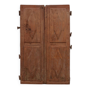 Grandes portes de monastère