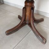 Thonet armchair, swivel, in wood and faux leather.