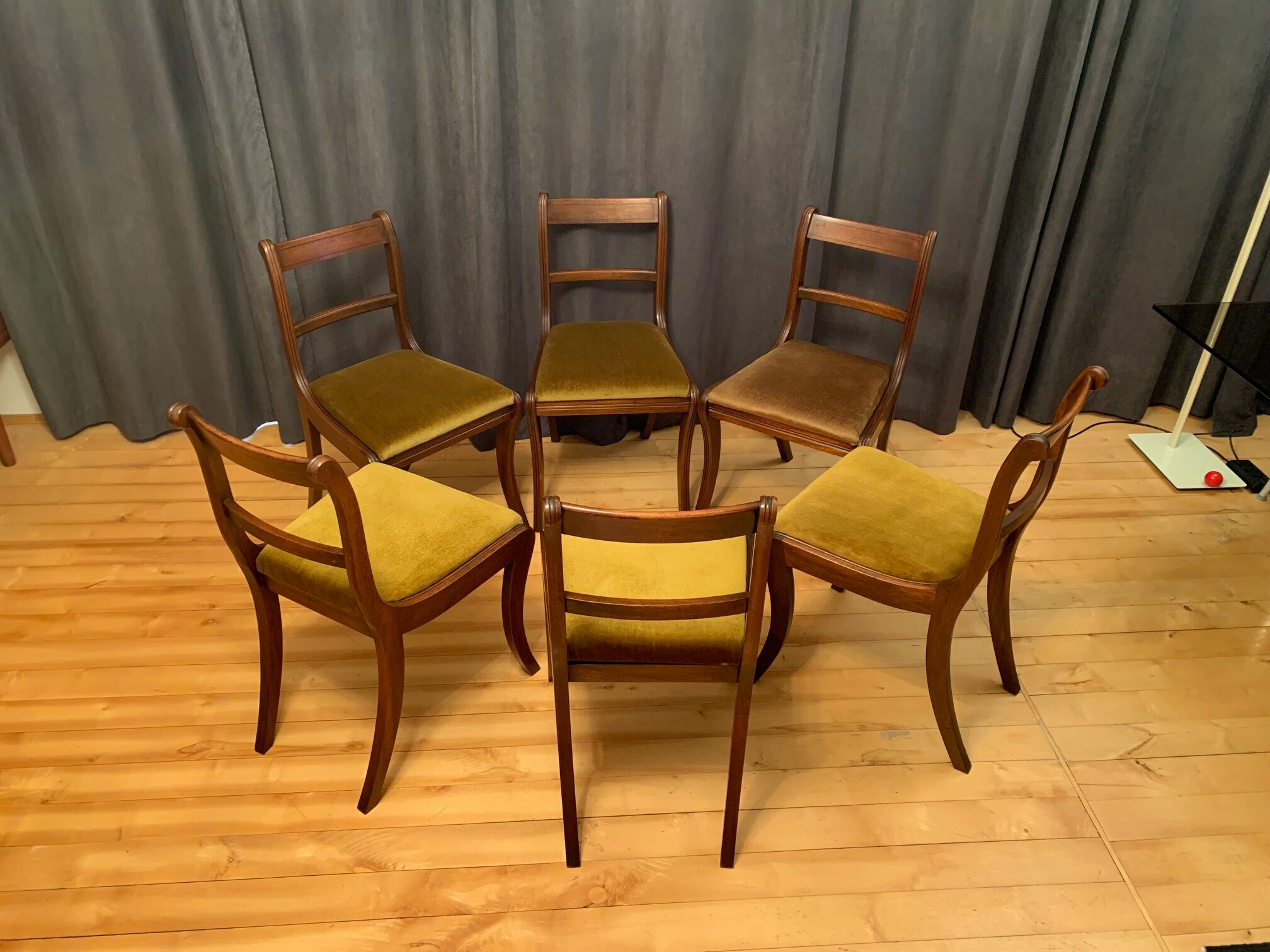Ensemble de six chaises Regency Bevan Funnell Ltd Reprodux Angleterre années 1970