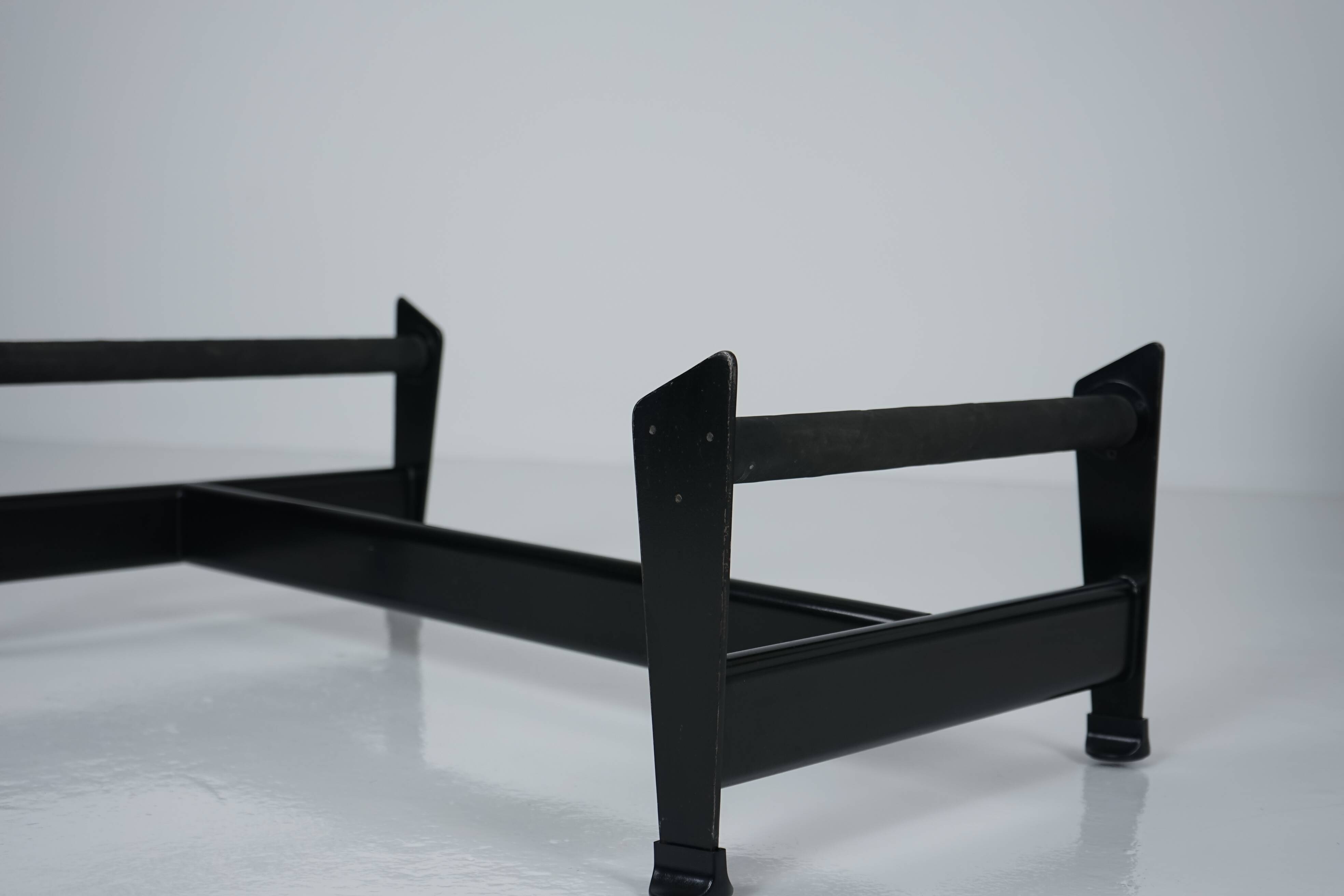 Black Fur LC4 Chaise Longue by Le Corbusier & Pierre Jeanneret for Cassina