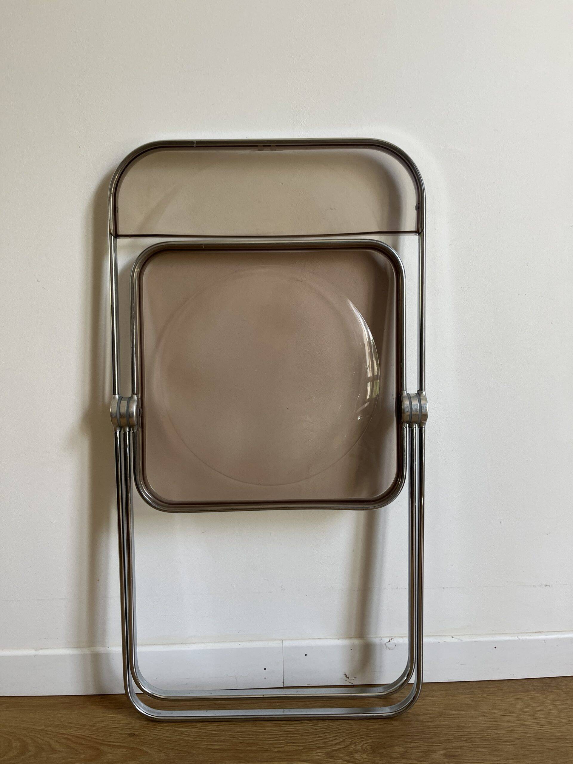 Chaise Plia plexi fumé par Giancarlo Piretti