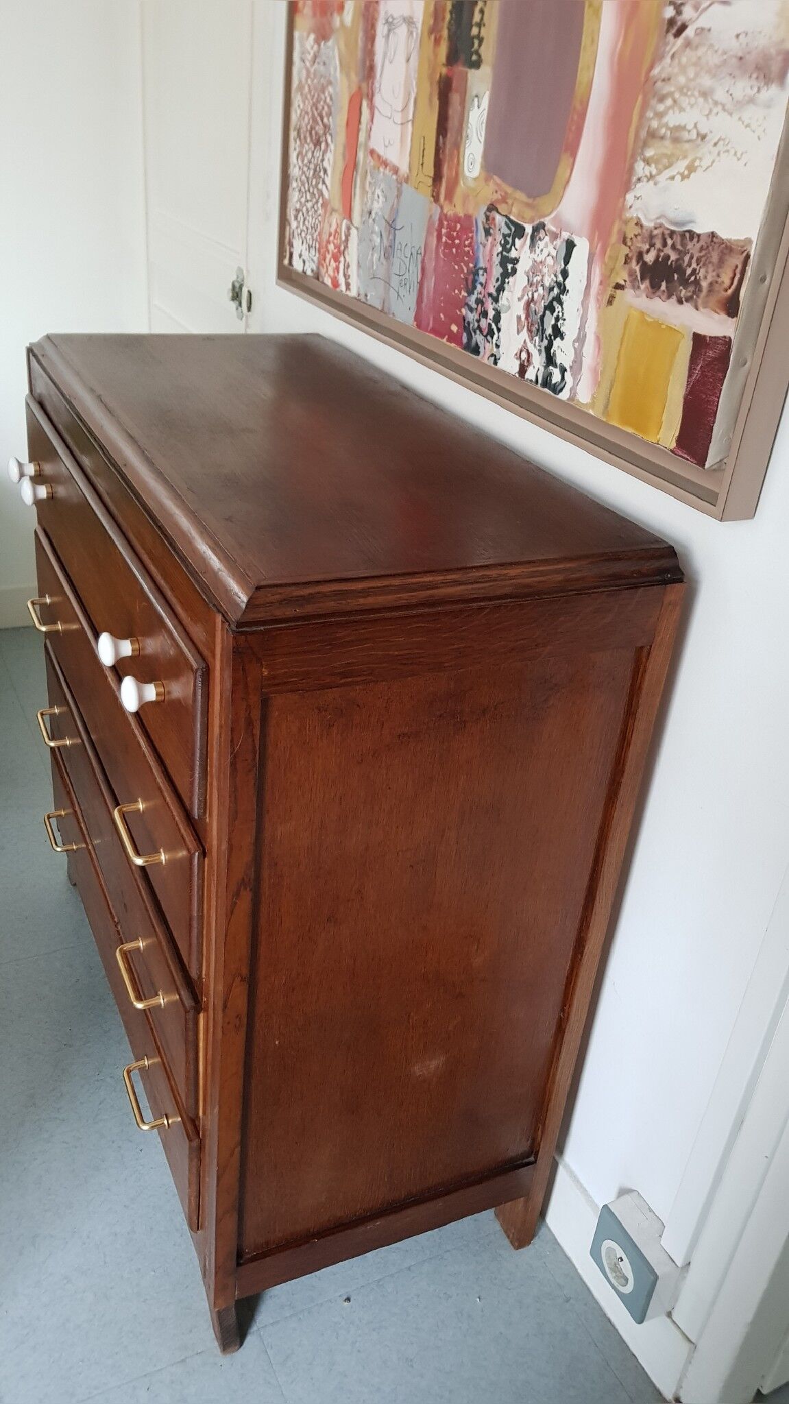 Dresser 1950