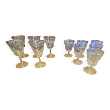 Set of 11 Wine + Water Glasses with Vintage Engraved Decoration #E021