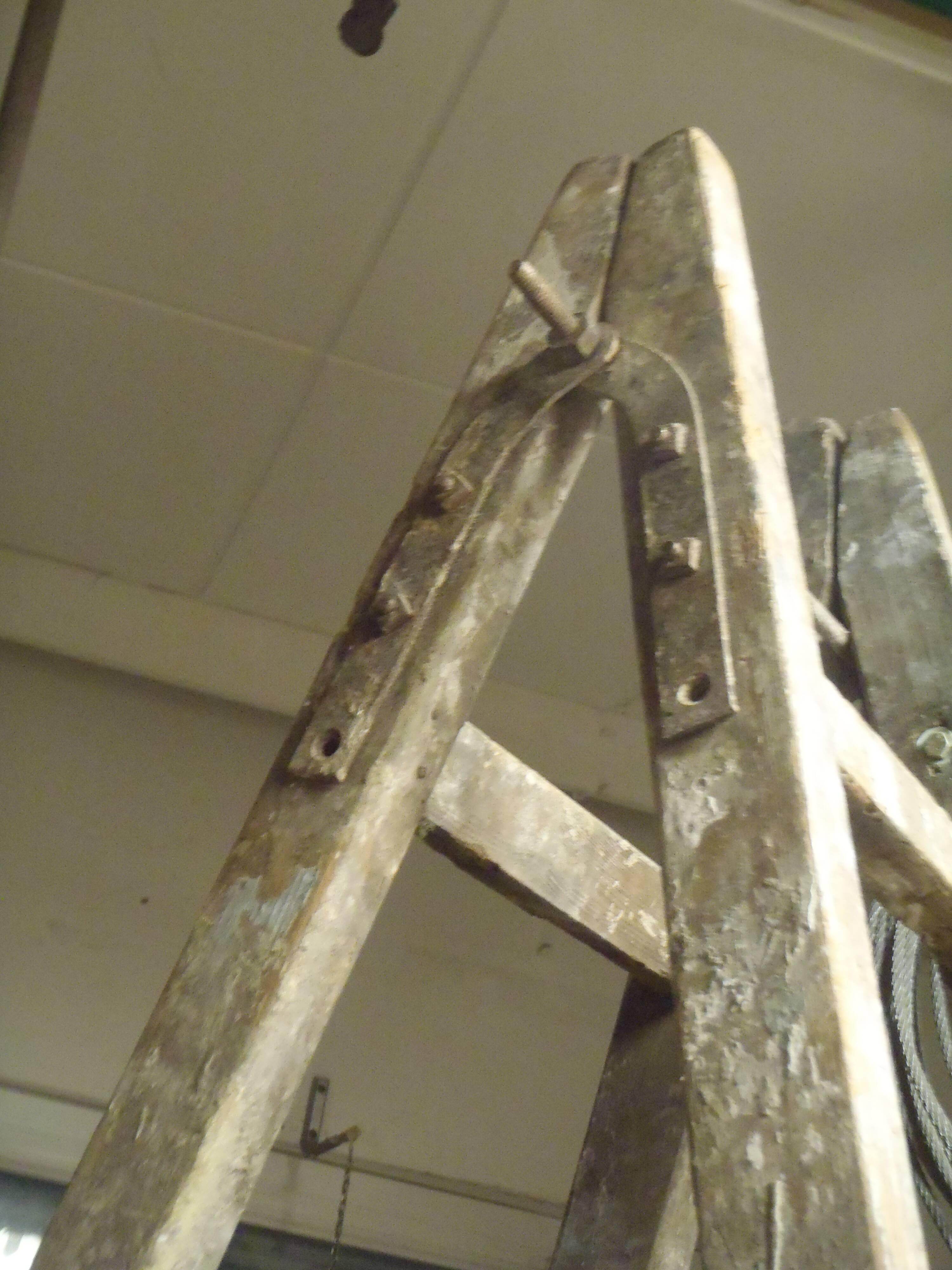 Vintage 9-step painter's stepladder