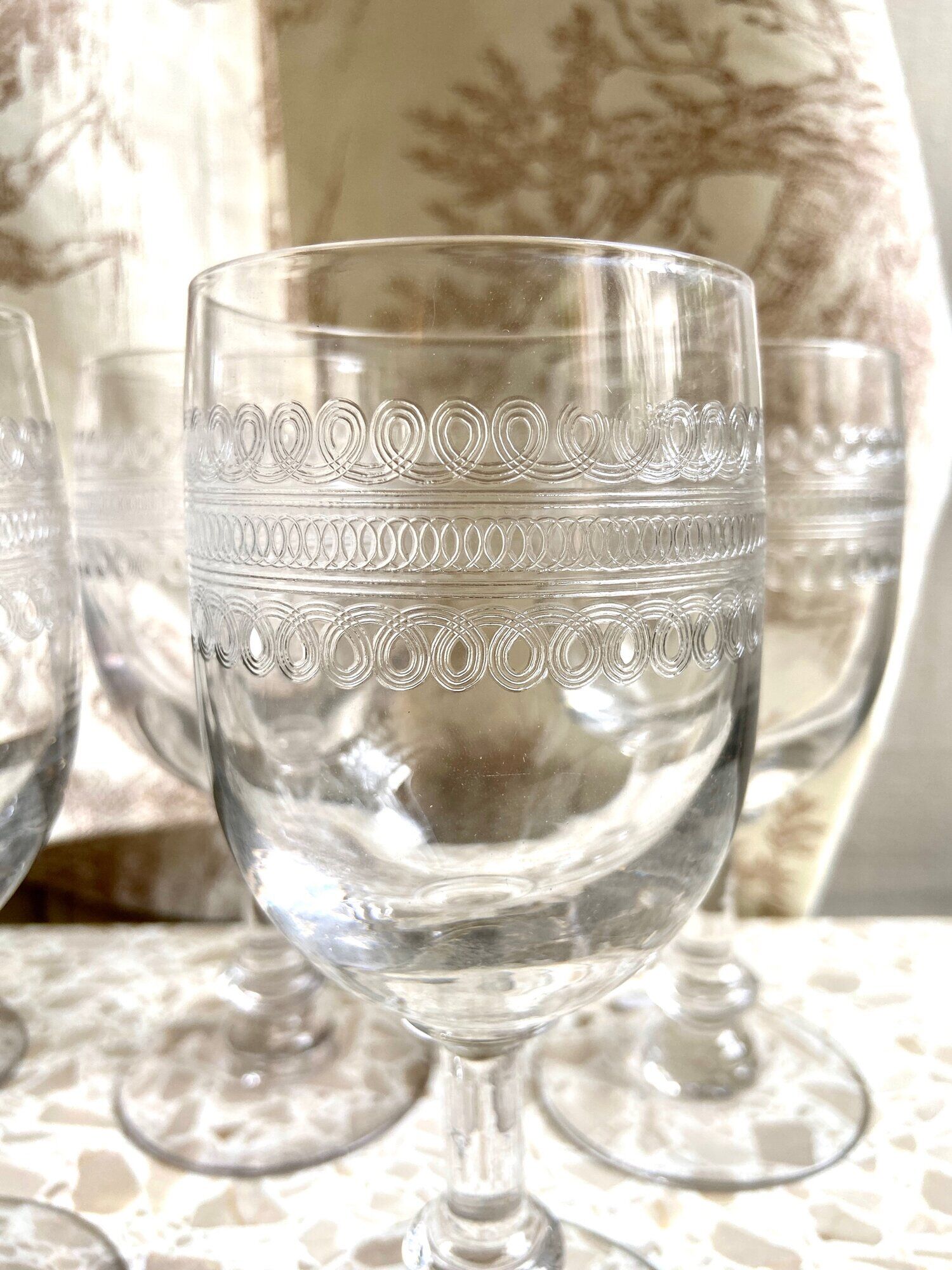 5 engraved glass stemmed glasses