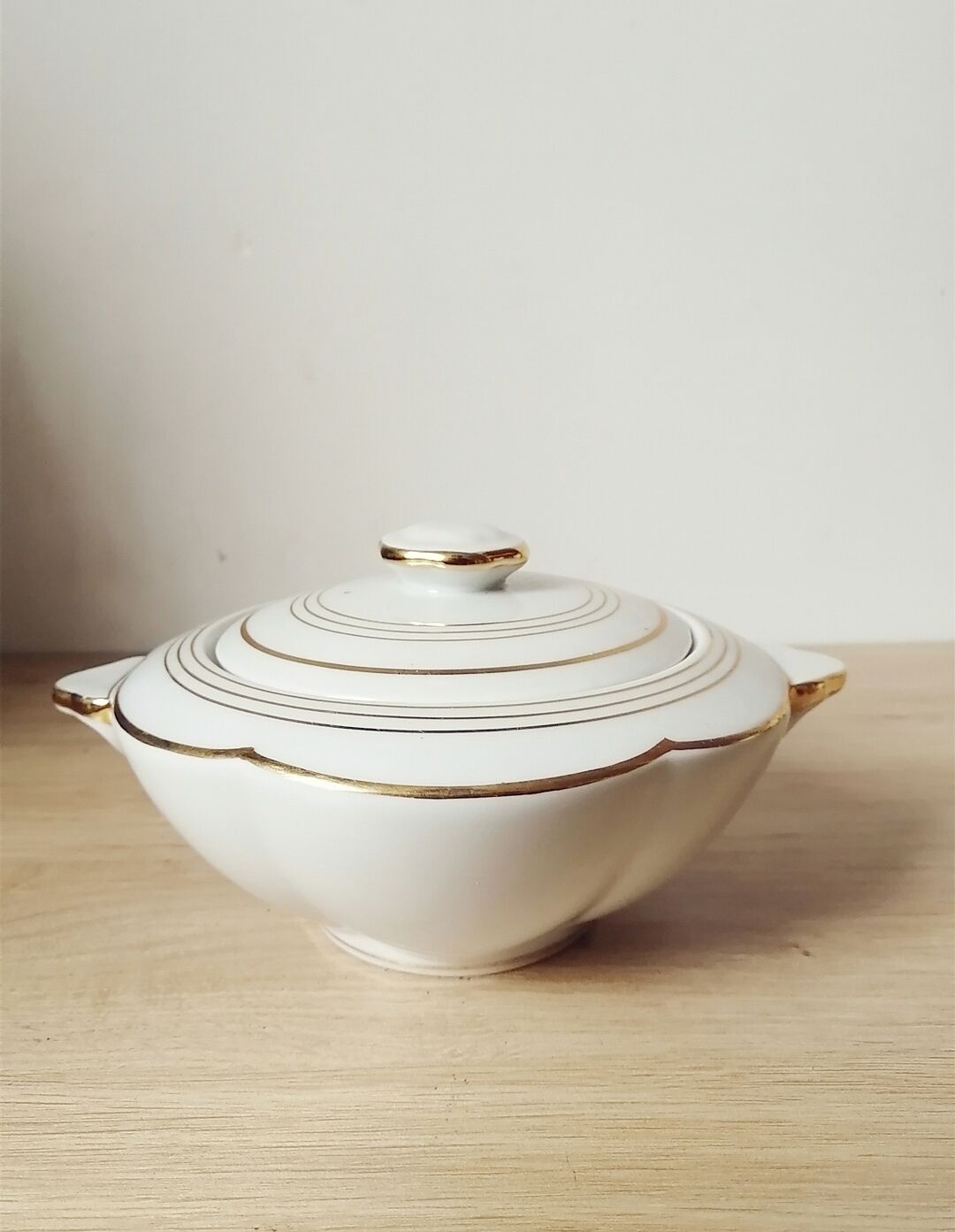 Art Deco teapot, sugar bowl and creamer