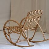 Rocking chair en rotin vintage