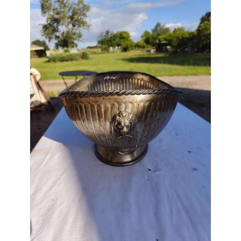 2 silver-plated baskets