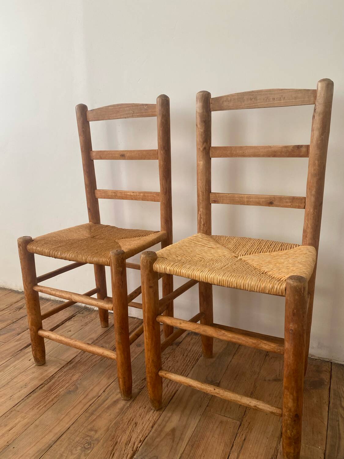 Lot de 6 chaises en orne et paille