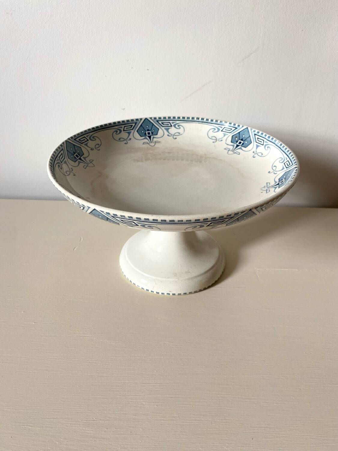 Earthenware fruit bowl, Terre de fer