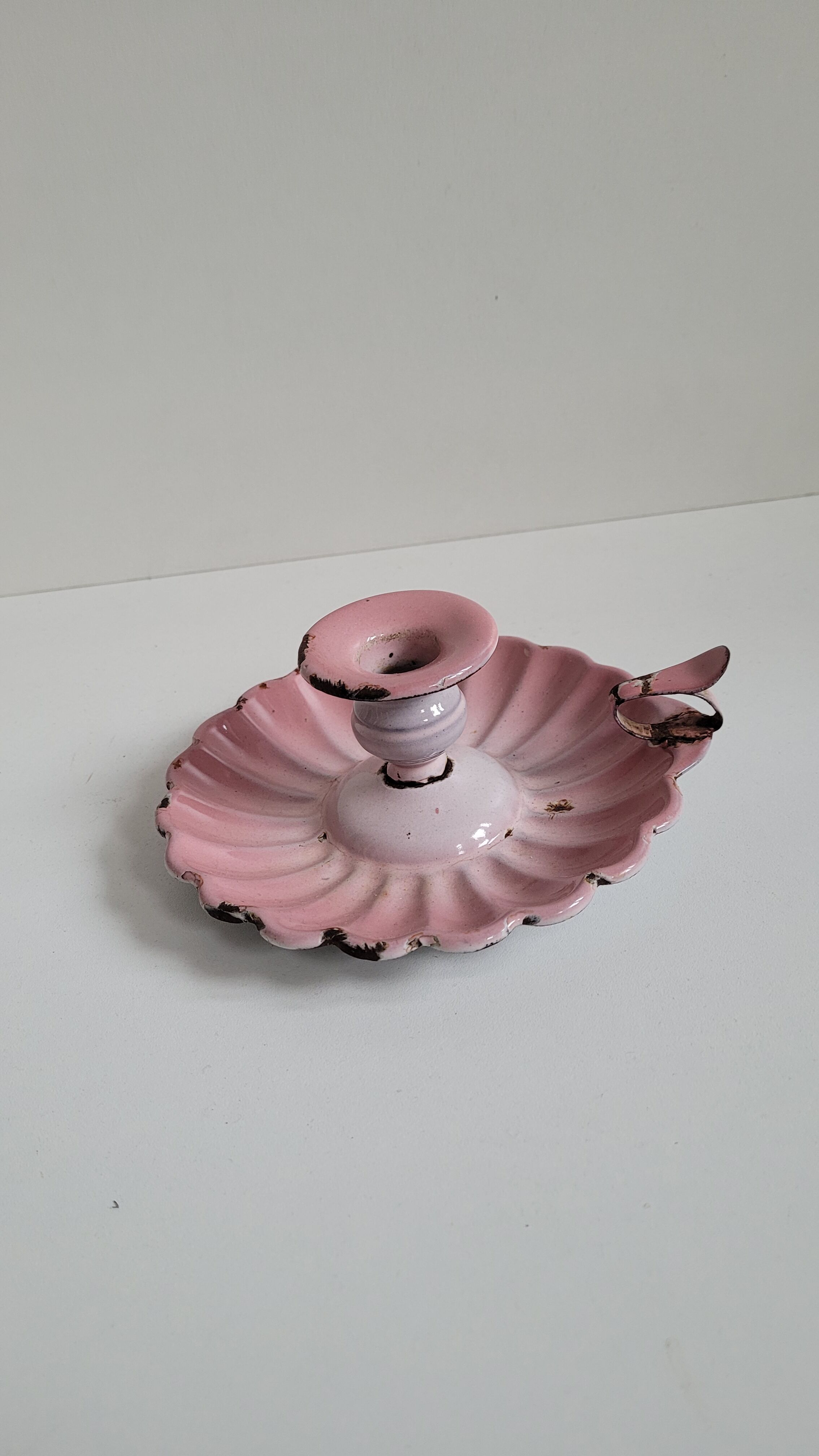 Candle holder enamelled pink cellar rat