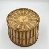 Wicker plant pot