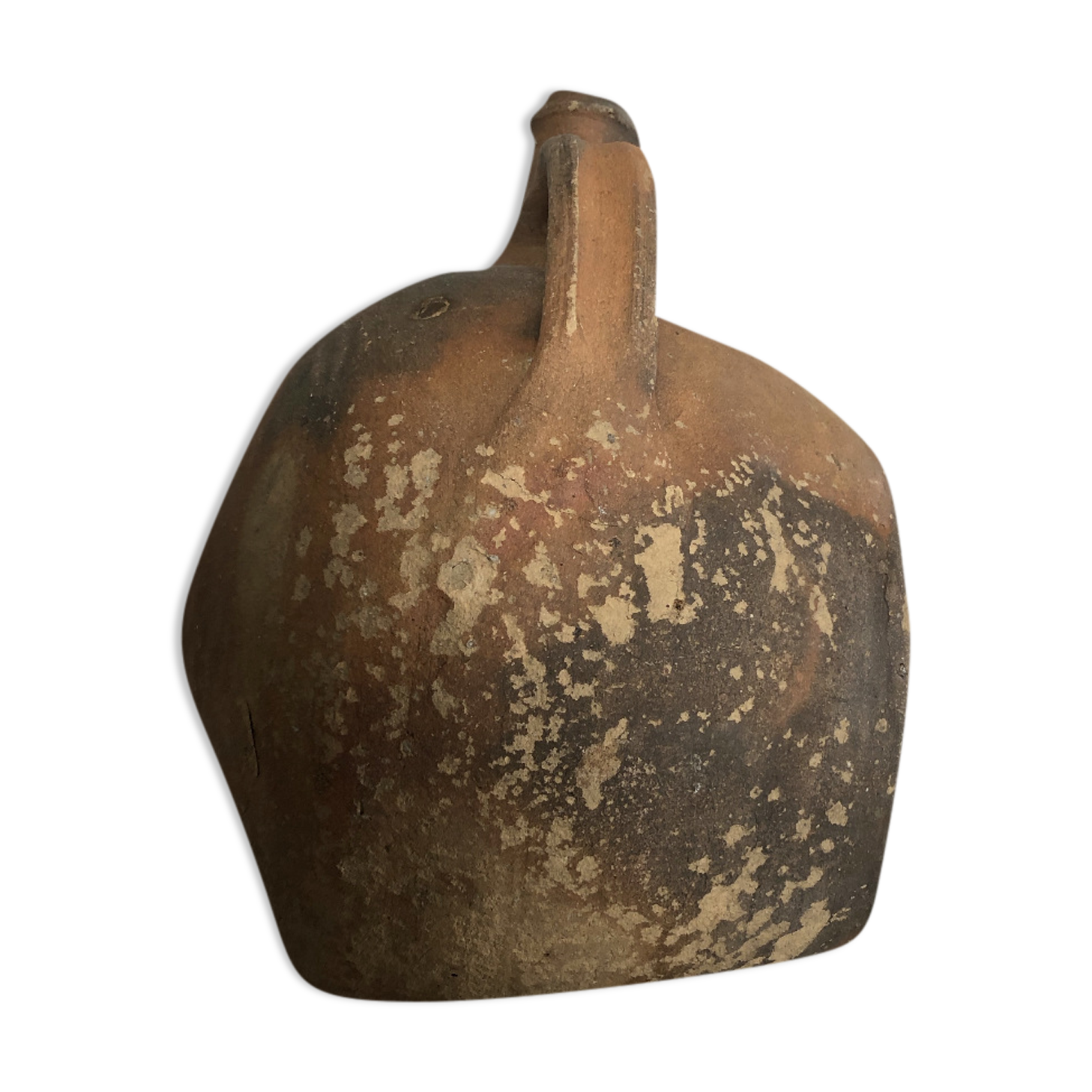 Ancienne Gourde Métallique Vintage, Aspect Usé Et Authentique