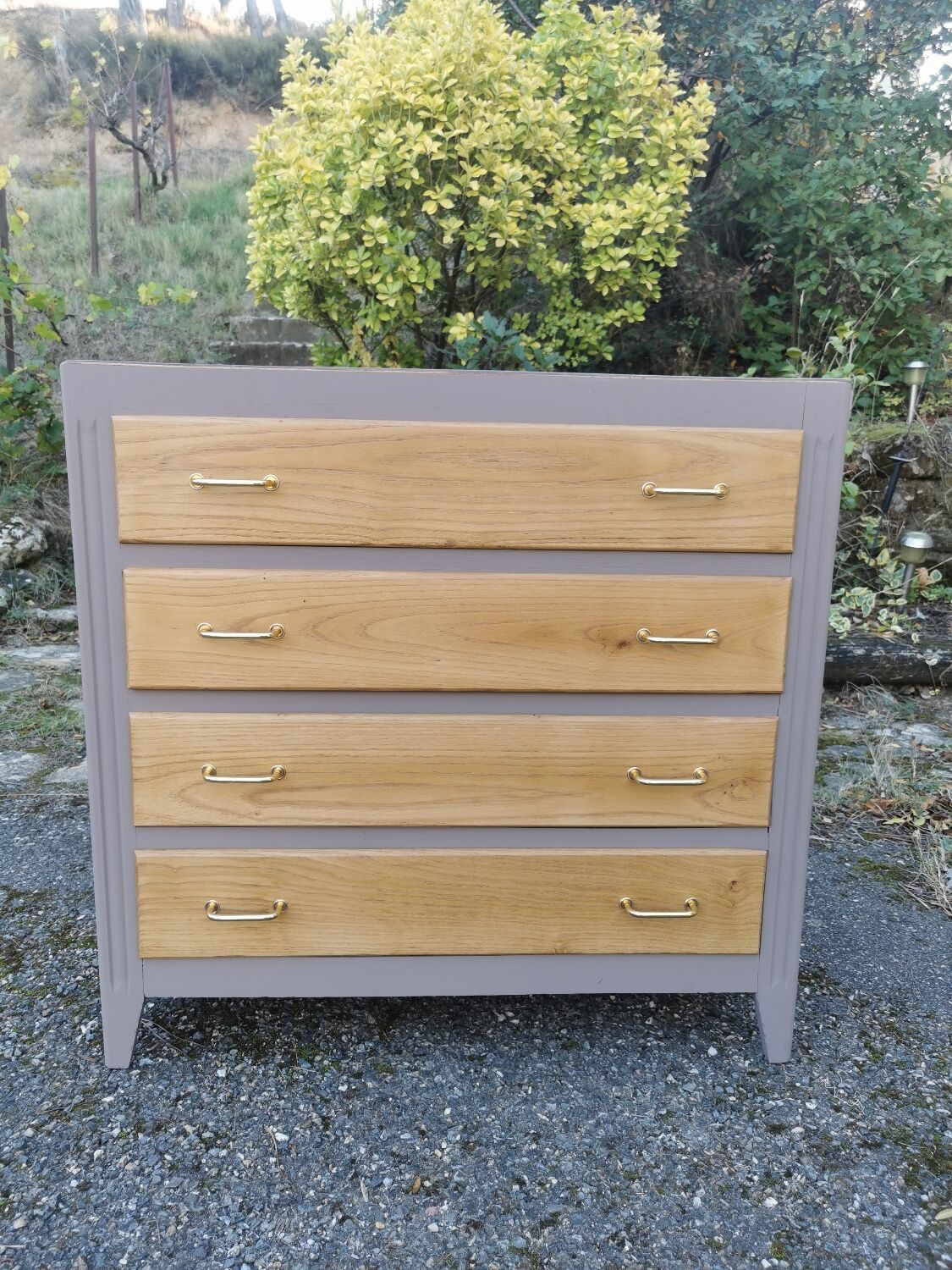 Commode vintage rénovée