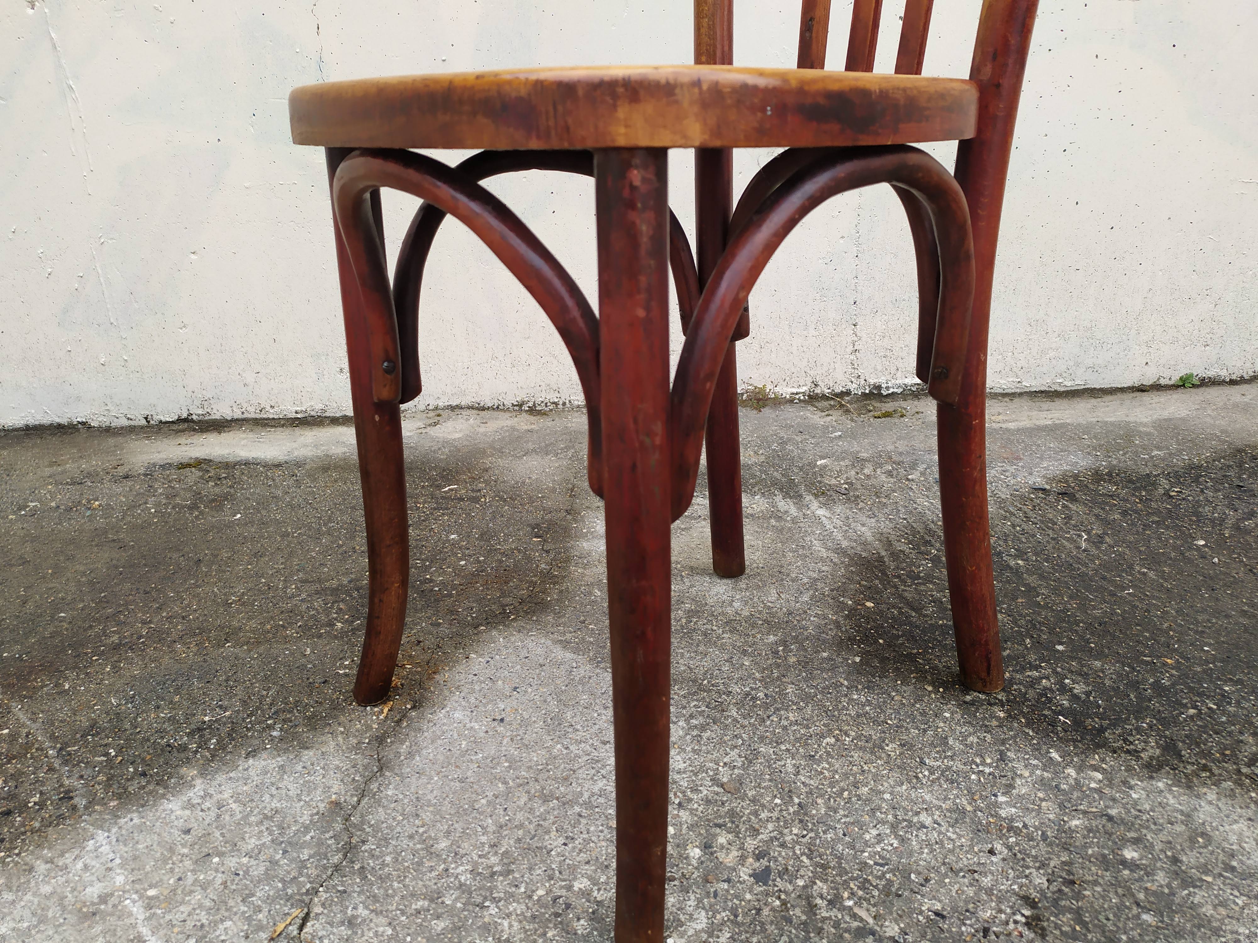 Lot de 18 chaises bistrot Fischel